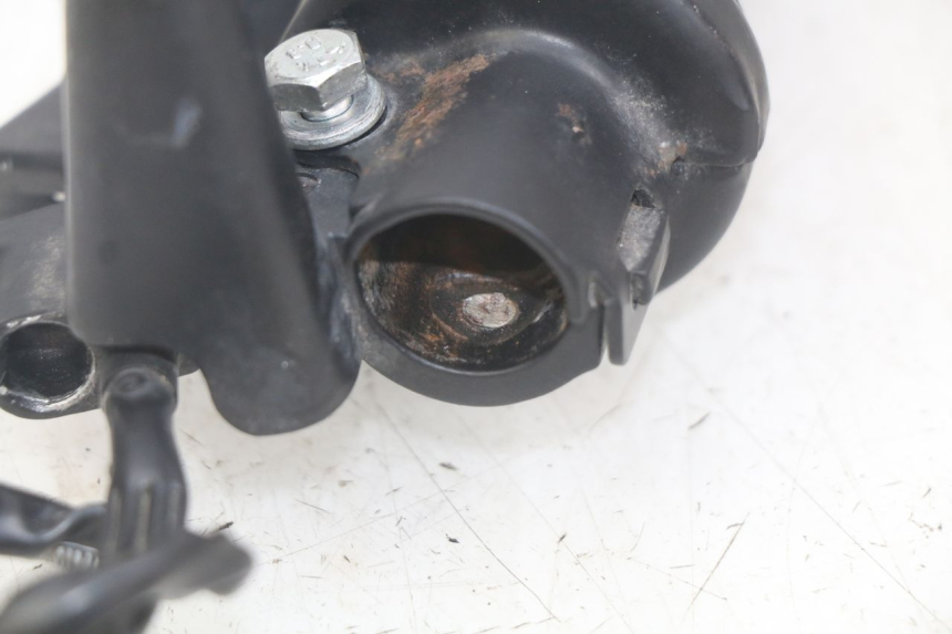 photo de POIGNEE ACCELERATEUR HONDA SCV LEAD 100 (2003 - 2007)