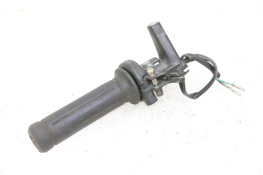 photo de POIGNEE ACCELERATEUR HONDA SCV LEAD 100 (2003 - 2007)