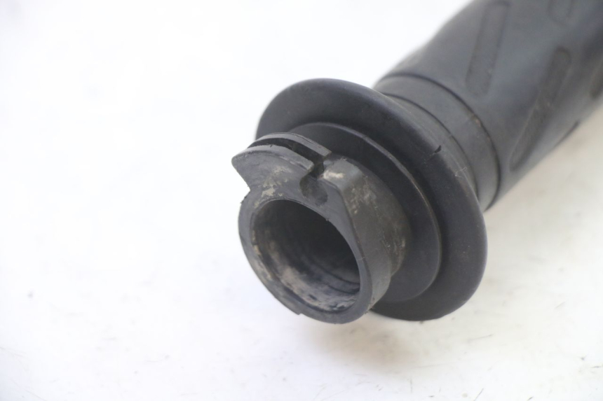 photo de POIGNEE ACCELERATEUR PEUGEOT SPEEDFIGHT 3 AIR 50 (2009 - 2015)