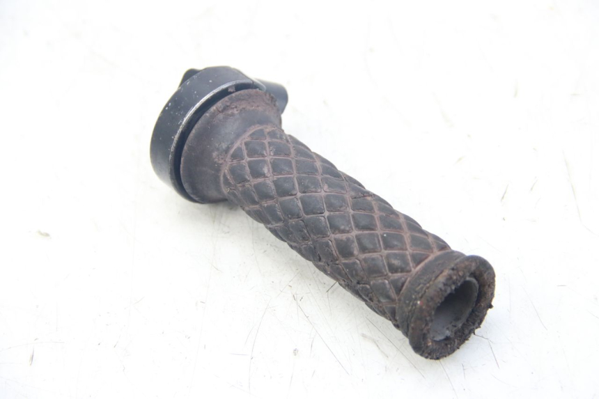 photo de POIGNEE ACCELERATEUR YAMAHA SR 125 (1982 - 2003)