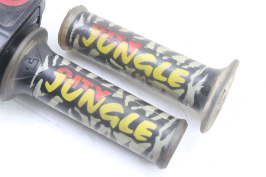 photo de POIGNEE ACCELERATEUR GILERA STALKER 50 (1997 - 2005)