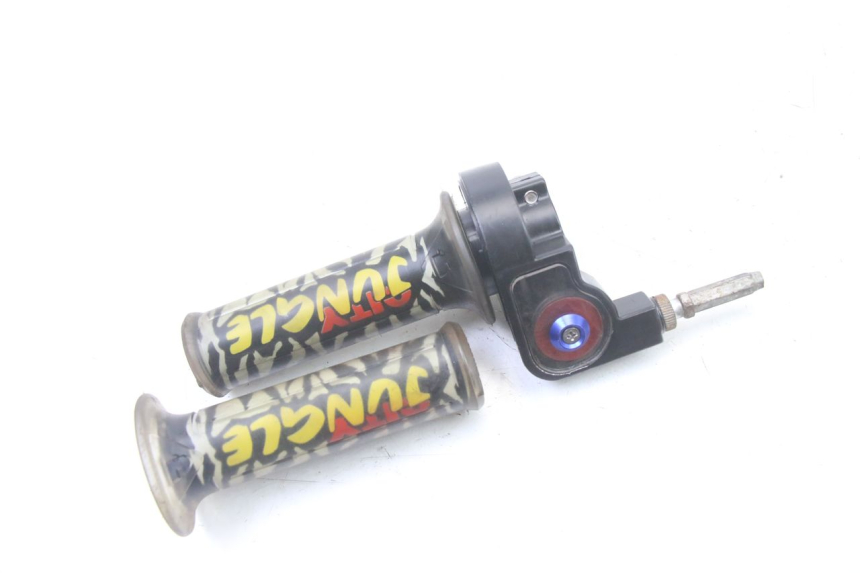 photo de POIGNEE ACCELERATEUR GILERA STALKER 50 (1997 - 2005)