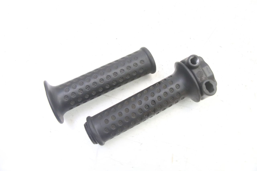 photo de POIGNEE ACCELERATEUR APRILIA SXR 50 (2021 - 2023)