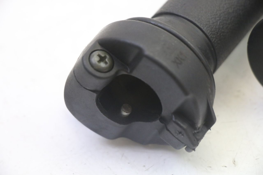 photo de POIGNEE ACCELERATEUR PEUGEOT TWEET 4T 50 (2018 - 2020)