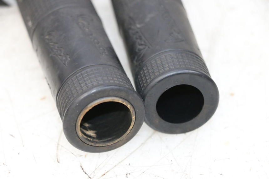 photo de POIGNEE ACCELERATEUR PIAGGIO VESPA GTS SUPER IE 125 (2009 - 2016) - Vue d’ensemble