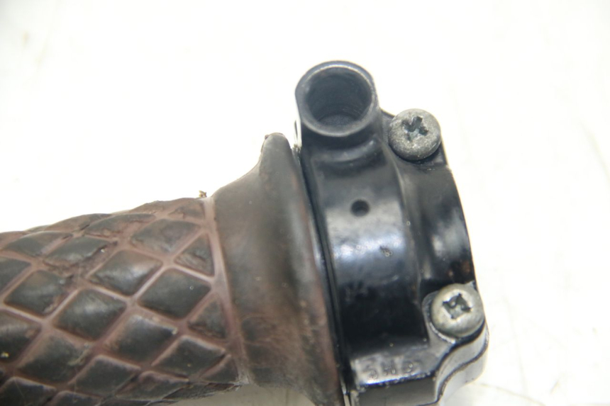 photo de POIGNEE ACCELERATEUR YAMAHA SR 125 (1982 - 2003)