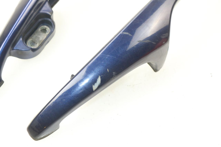 photo de POIGNEE ARRIERE SUZUKI BURGMAN 650 (2002 - 2004)