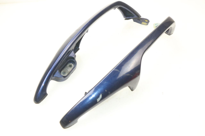 photo de POIGNEE ARRIERE SUZUKI BURGMAN 650 (2002 - 2004)