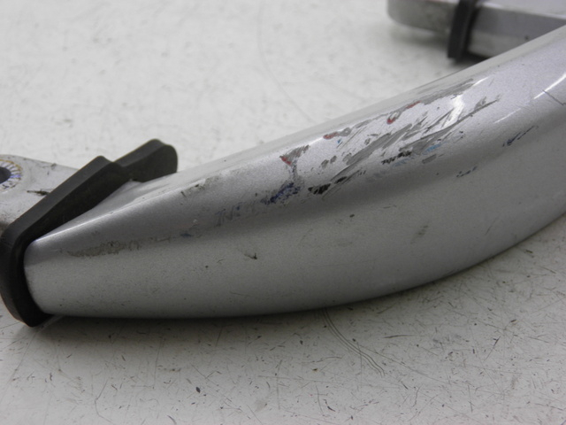 photo de POIGNEE ARRIERE DROITE  YAMAHA XMAX X-MAX 125 (2006 - 2009)