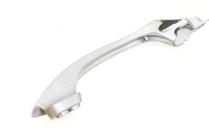 photo de POIGNEE ARRIERE DROITE  SUZUKI BURGMAN 650 (2013 - 2020)