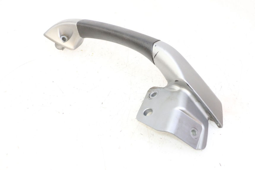 photo de POIGNEE ARRIERE DROITE  PIAGGIO MP3 125 (2006 - 2014)