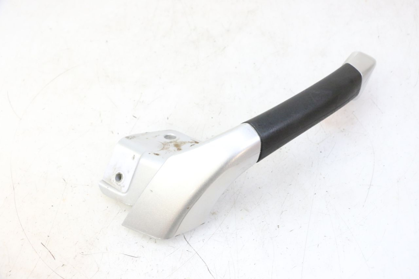 photo de POIGNEE ARRIERE DROITE PIAGGIO MP3 RL 250 (2007 - 2010)