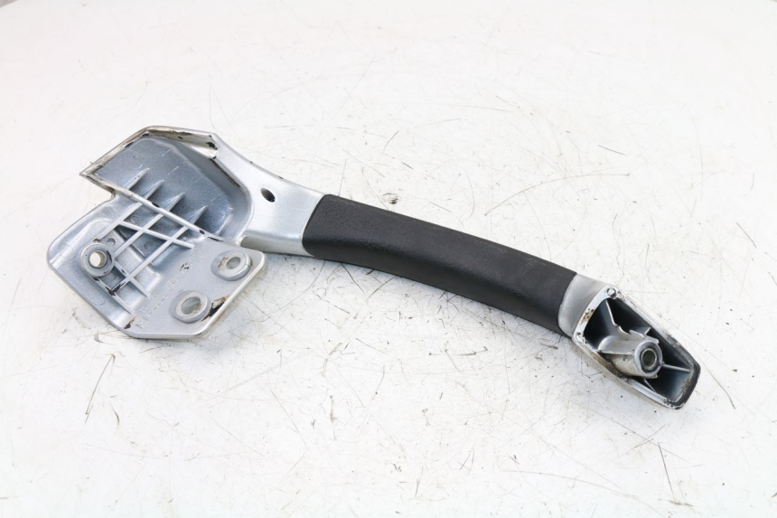 photo de POIGNEE ARRIERE DROITE PIAGGIO MP3 LT 400 (2007 - 2012)