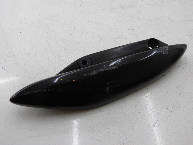 photo de POIGNEE ARRIERE DROITE  SUZUKI UH BURGMAN 125 (2002 - 2006) - Vue principale