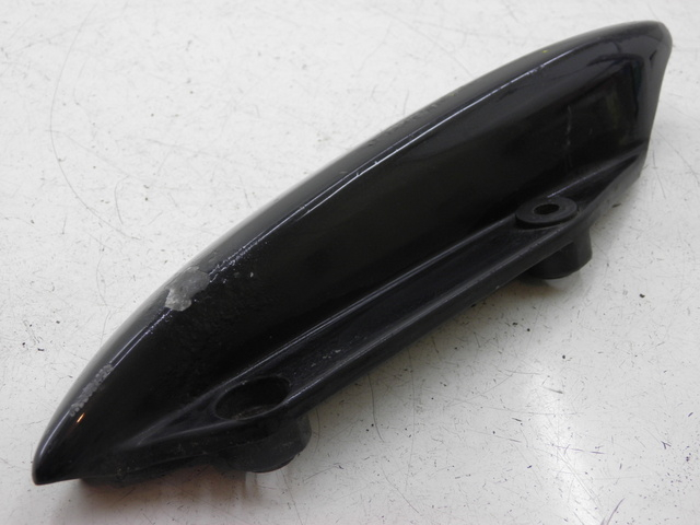 photo de POIGNEE ARRIERE DROITE  SUZUKI UH BURGMAN 125 (2002 - 2006) - Autre angle de vue