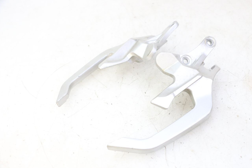 photo de POIGNEE ARRIERE STAHO FH 50 (2018 - 2019)