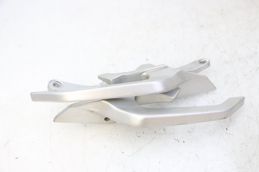 photo de POIGNEE ARRIERE STAHO FH 50 (2018 - 2019)