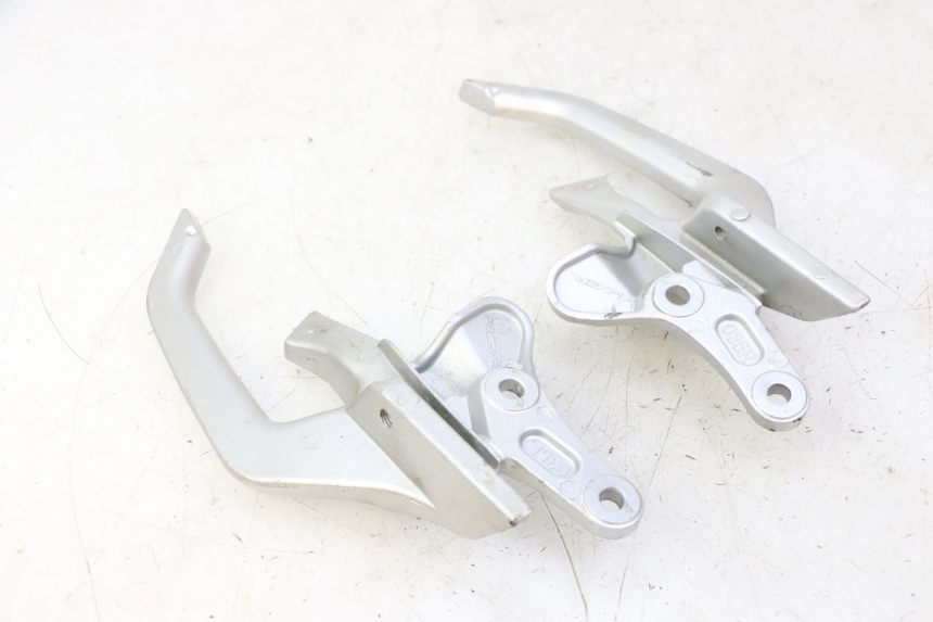 photo de POIGNEE ARRIERE STAHO FH 50 (2018 - 2019)