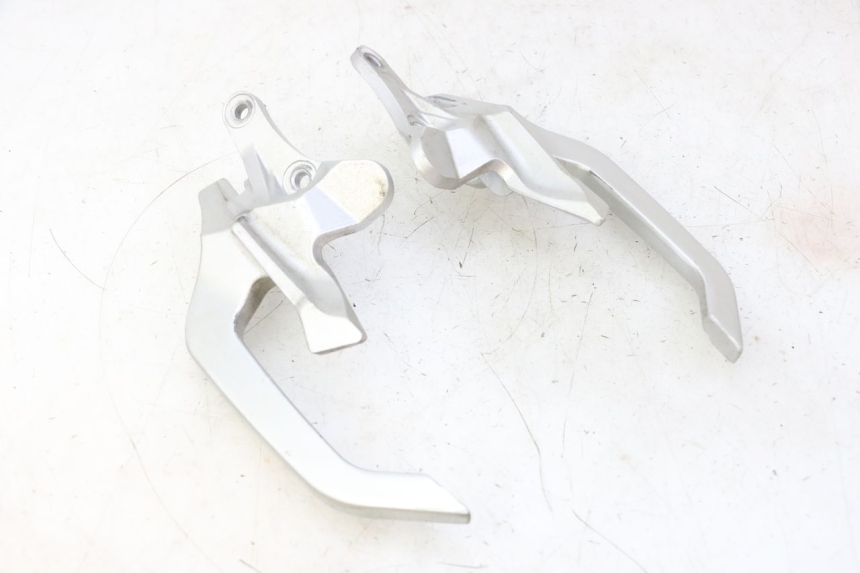 photo de POIGNEE ARRIERE STAHO FH 50 (2018 - 2019)