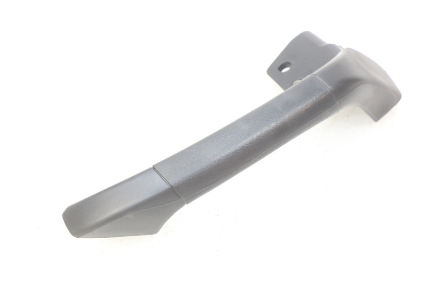 photo de POIGNEE ARRIERE GAUCHE PIAGGIO MP3 LT 300 (2010 - 2016)