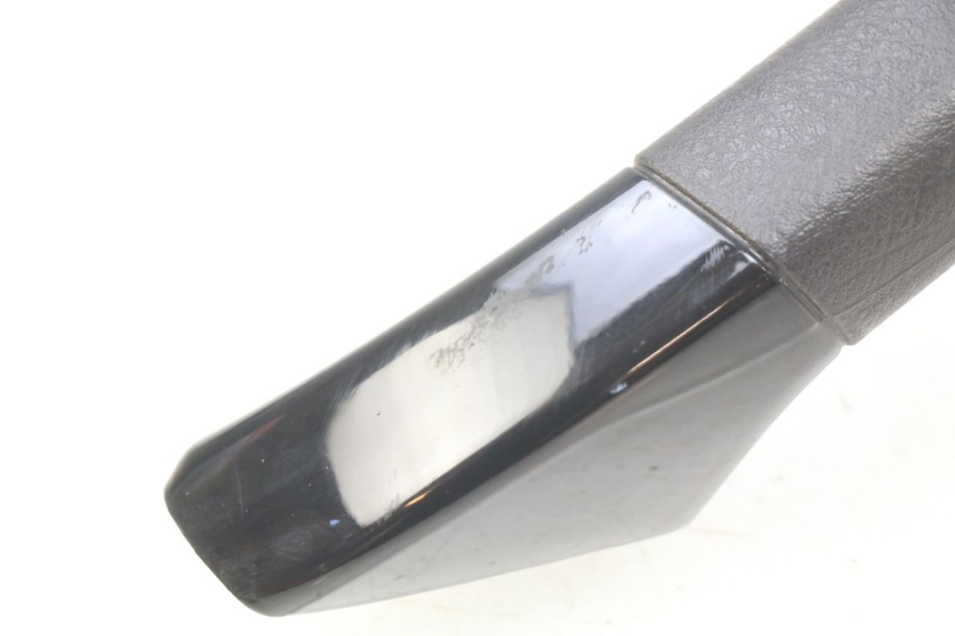 photo de POIGNEE ARRIERE GAUCHE PIAGGIO MP3 500 (2011 - 2015)