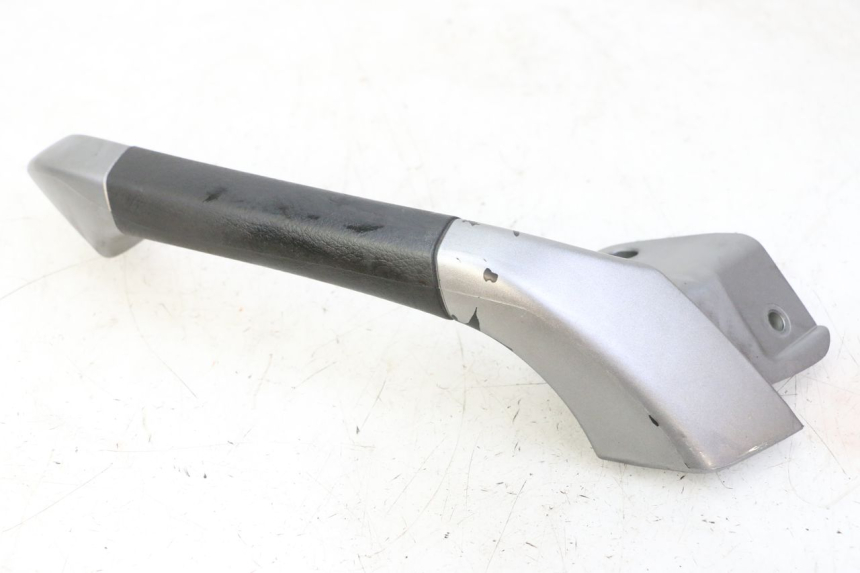 photo de POIGNEE ARRIERE GAUCHE PIAGGIO MP3 125 (2006 - 2014)