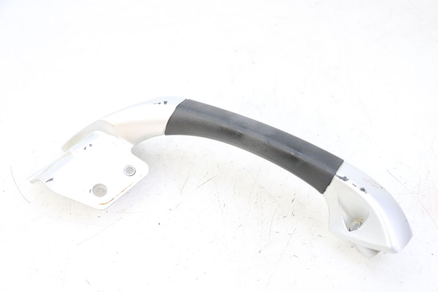 photo de POIGNEE ARRIERE GAUCHE PIAGGIO MP3 LT 400 (2007 - 2012)