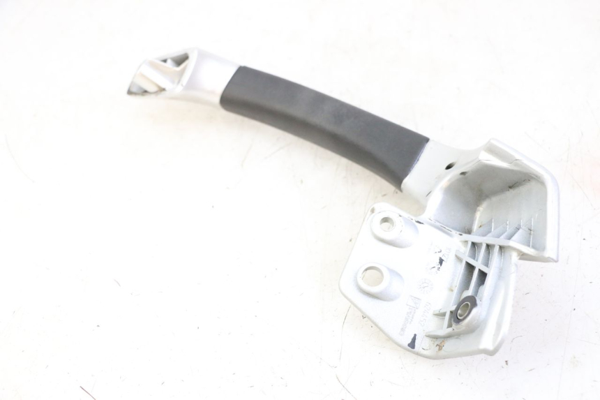 photo de POIGNEE ARRIERE GAUCHE PIAGGIO MP3 LT 400 (2007 - 2012)
