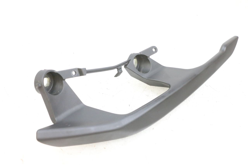 photo de POIGNEE ARRIERE GAUCHE YAMAHA TRICITY 300 (2020 - 2024) - Pièce contrôlée