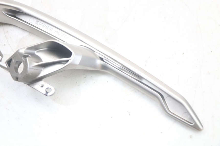 photo de POIGNEE ARRIERE GAUCHE YAMAHA XMAX X-MAX ABS 125 (2017 - 2020)