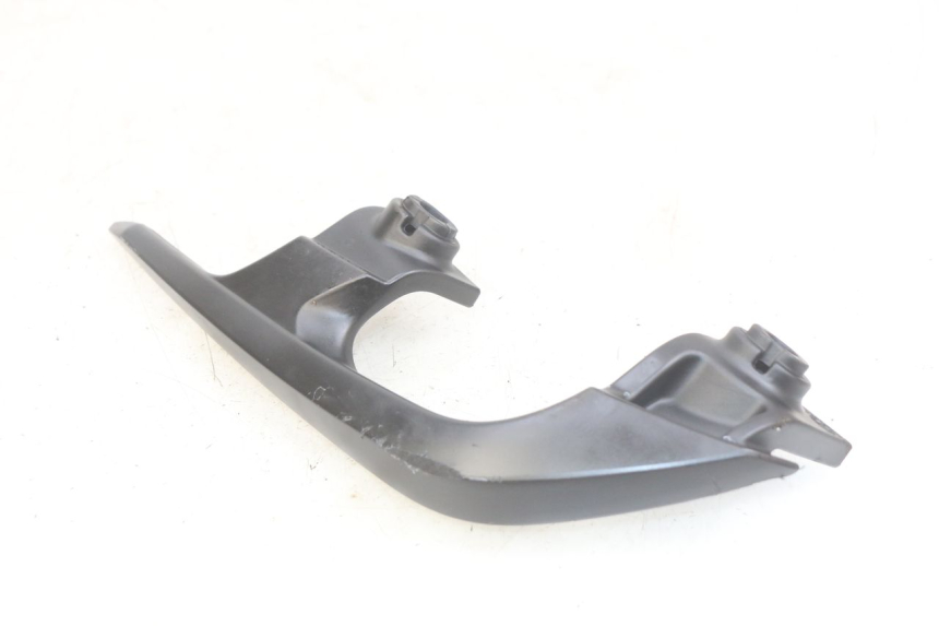 photo de POIGNEE ARRIERE GAUCHE YAMAHA X-MAX XMAX 125 (2010 - 2014)