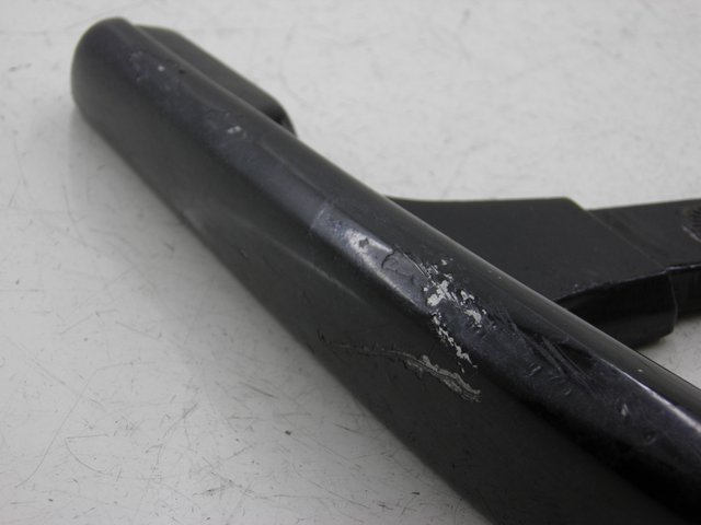 photo de POIGNEE ARRIERE GAUCHE YAMAHA XMAX X-MAX 125 (2006 - 2009)