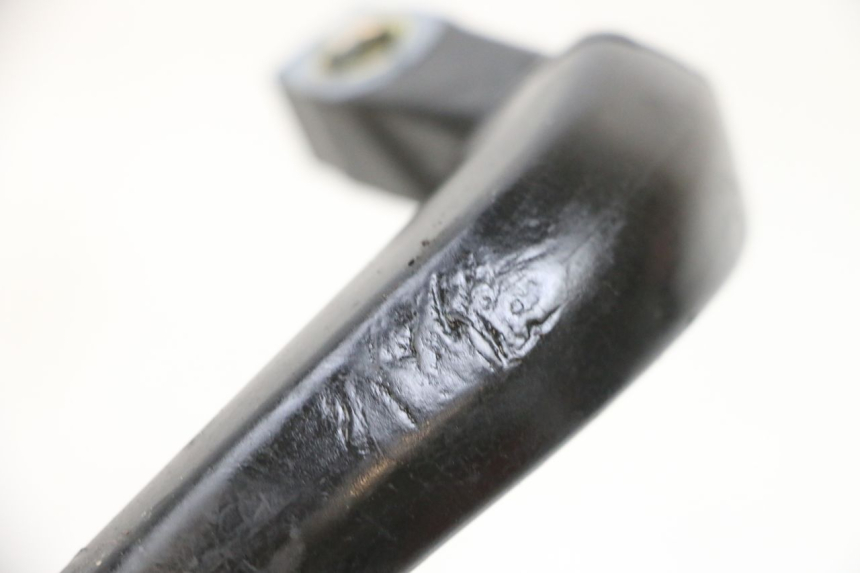photo de POIGNEE ARRIERE GAUCHE KAWASAKI ZR 7 750 (1999 - 2001) - Zoom état d’usage