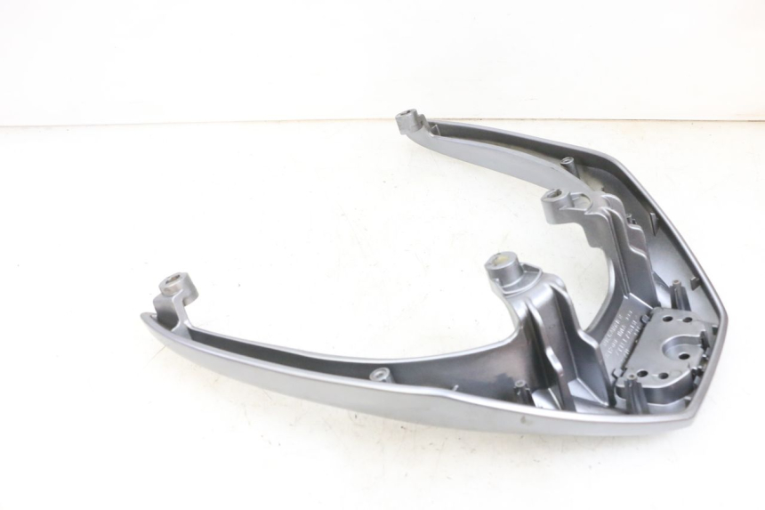photo de POIGNEE ARRIERE SYM GTS EVO 125 (2009 - 2013) - Autre angle de vue