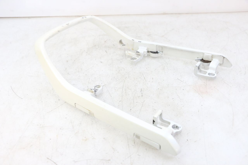 photo de POIGNEE ARRIERE HONDA CBR F 1000 (1993 - 1996)