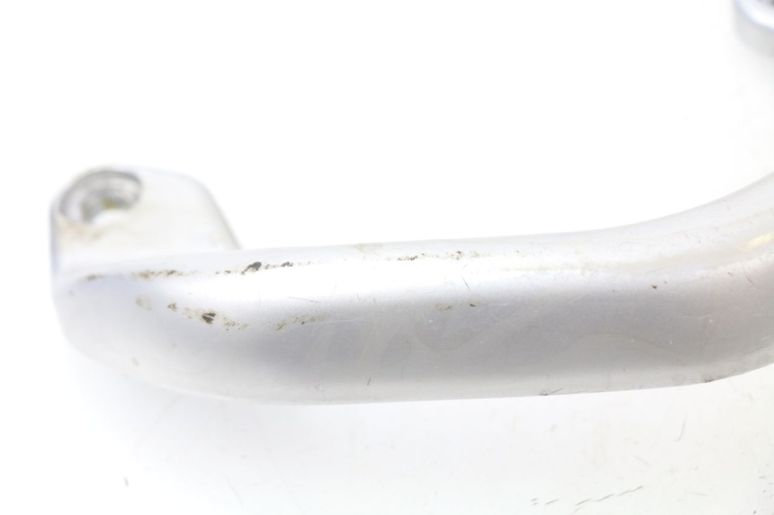 photo de POIGNEE ARRIERE PEUGEOT KISBEE 4T 50 (2010 - 2017)