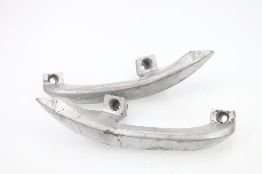 photo de POIGNEE ARRIERE EUROCKA MATADOR 4T 50 (2010 - 2016) - Vue d’ensemble