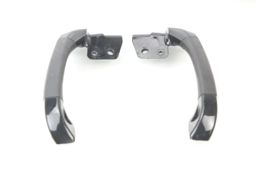 photo de POIGNEE ARRIERE PIAGGIO MP3 500 (2011 - 2015)