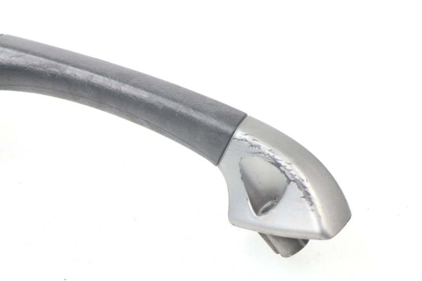 photo de POIGNEE ARRIERE PIAGGIO MP3 125 (2006 - 2014)