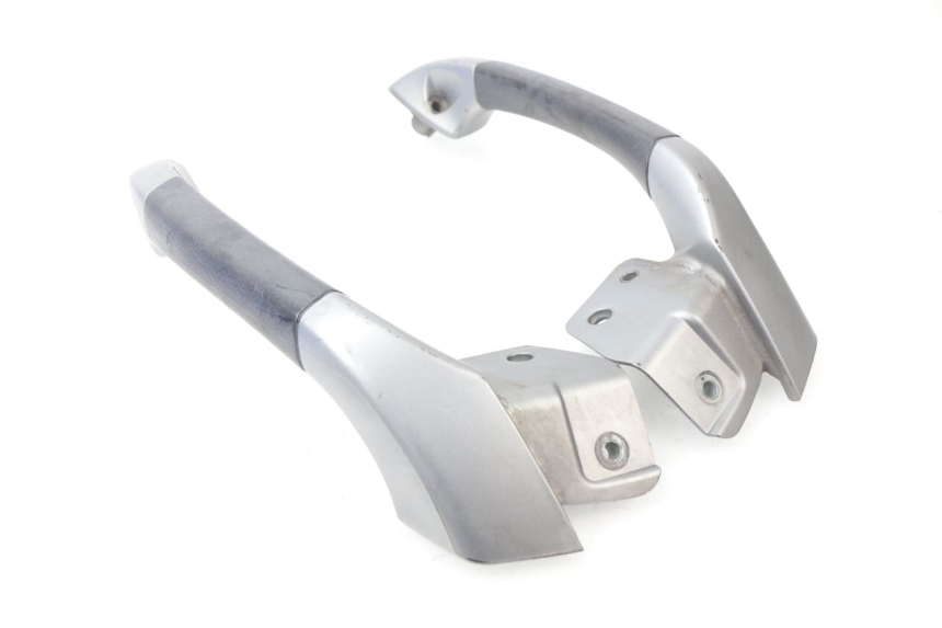 photo de POIGNEE ARRIERE PIAGGIO MP3 125 (2006 - 2014)