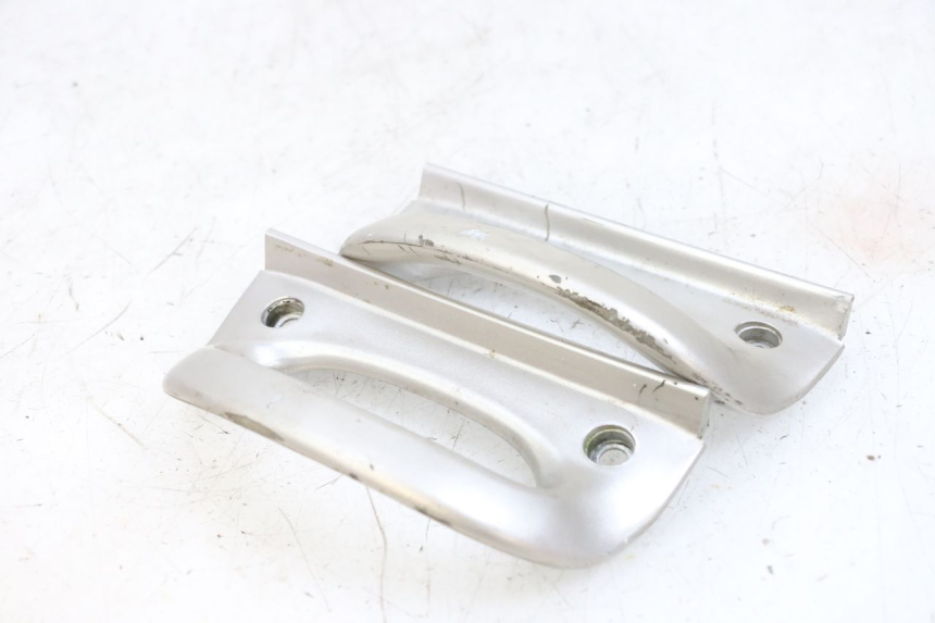 photo de POIGNEE ARRIERE YAMAHA NEO'S NEOS 2T 50 (1998 - 2007) - Zoom état d’usage