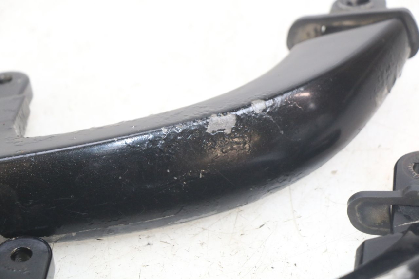 photo de POIGNEE ARRIERE YAMAHA X-MAX XMAX 250 (2006 - 2009)