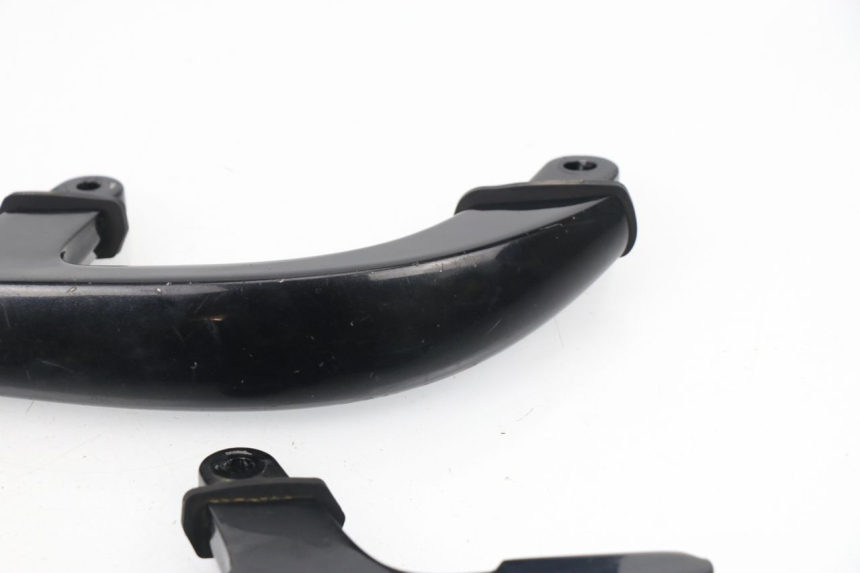 photo de POIGNEE ARRIERE YAMAHA XMAX X-MAX 125 (2006 - 2009)