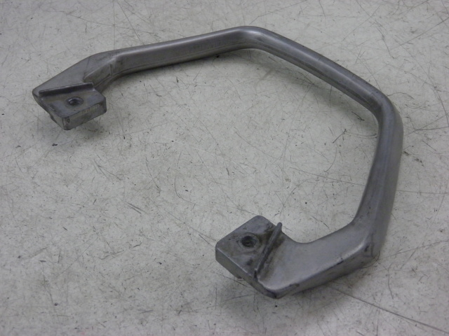 photo de POIGNEE ARRIERE YAMAHA XJ F 900 (1983 - 1994)