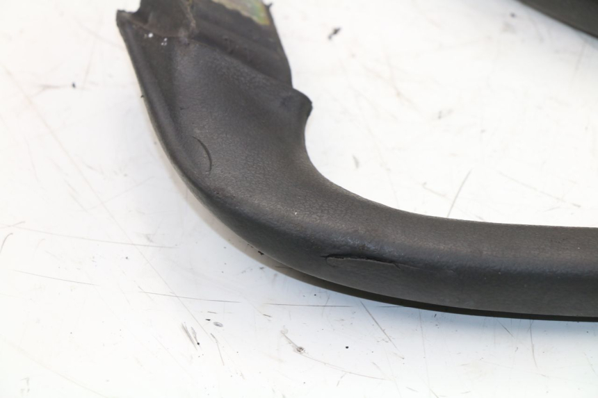 photo de POIGNEE ARRIERE YAMAHA XJN DIVERSION 600 (2000 - 2003)