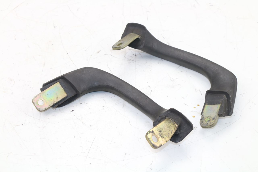 photo de POIGNEE ARRIERE YAMAHA XJN DIVERSION 600 (2000 - 2003)