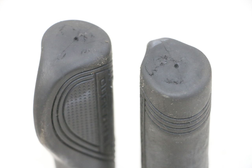 photo de POIGNEE DE GUIDON DUALTRON VICTOR LIMITED 1