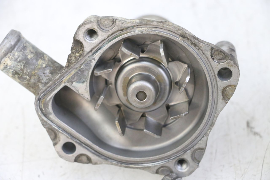 photo de POMPE A EAU HONDA CBF 500 (2004 - 2007)