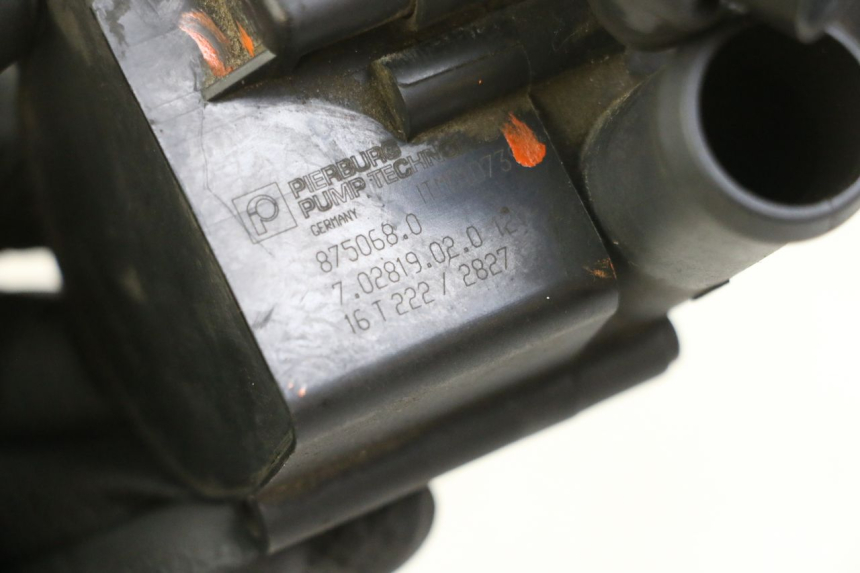 photo de POMPE A EAU GILERA NEXUS 300 (2008 - 2013)