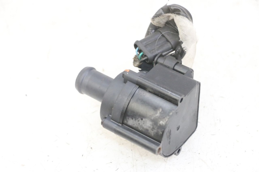photo de POMPE A EAU GILERA NEXUS 125 (2009 - 2013)